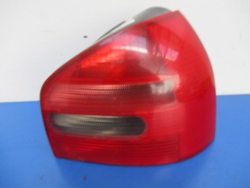 Audi a3 8l 3двері лампа зад задня права оригінал фото №1