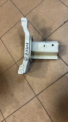 Чверть лонжерон права citroen jumpy фото №1