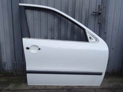 Двері перед праві seat leon i 1 toledo ii 2 lb9a фото №1