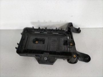 Основа акумулятора vw golf 5 v 03- golf 6 vi 08- фото №1