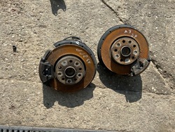 Audi a3 8p рестайлинг 1,6 tdi поворотный кулак правая фото №1