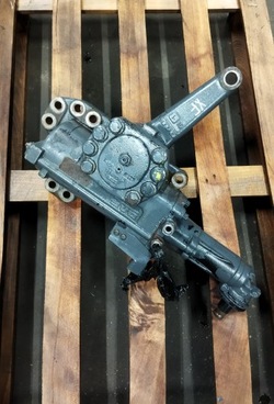 Колонка кермова daf 106 фото №1