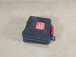 Laguna iii 2.0 dci корпус коробка предохранителей фото №1