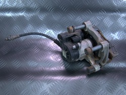 Golf vii суппорт зад моторчик ручного 5q0615406ck фото №1