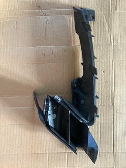 Ковзун лампи бампера праві зад peugeot rcz ym21901077 фото №1