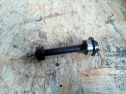 Вал насоса масла vw passat b5 2.3 vr5 agz фото №1