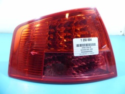 Лампа зад задня ліва w крило audi a8 d3 sedan фото №1