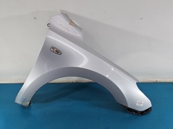 Крило перед праві hyundai i30 i 07-12 continental срібний 2r фото №1