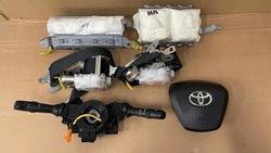 Toyota avensis t27 09-14 подушки ремені комплект фото №1