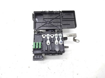 Коробка запобіжників 1j0937549c a3 8l octavia i leon i golf iv 1.9tdi фото №1
