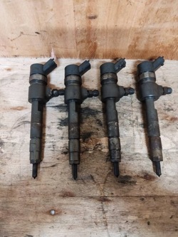 Zafira b vectra c astra h форсунка 1.9 cdti z19dt 0445110276 фото №1