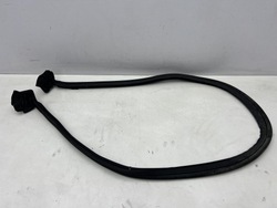 Ford bronco прокладка кришки багажника борт оригінал 2020- фото №1