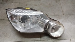 Фара skoda yeti оригинальный номер 5l1941018c правые перед фото №1