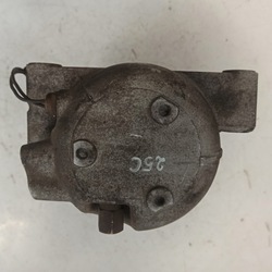 Subaru impreza компрессор кондиционера hfc134a 73111fa130 фото №1