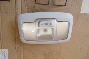 Лампа стельова панель задня peugeot 308 фото №1