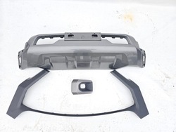 Решітка планка накладка бампера toyota hilux viii рестайлінг 20 перед invincible фото №1