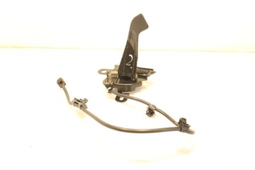 Замок капота lexus lbx 1.5 гібрид фото №1