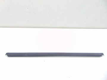 Mb vito w447 передня ліва двері зовнішня прокладка скла a4477200324 фото №1