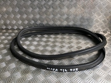 Citroen ds5 прокладка крышки багажника левый 14r фото №1