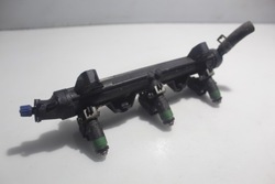 Планка впрыскивающий volkswagen polo iv 1.2 фото №1