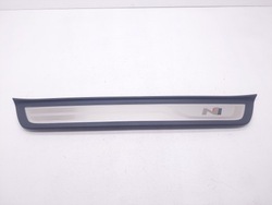 Hyundai i30 n fastback декоративная накладка пороговая левая 85873-s0000 фото №1