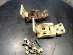 Volkswagen crafter ii петлі двері праві зад фото №1