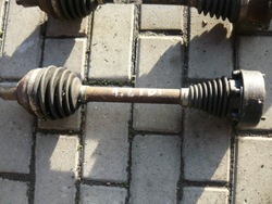 Полуось правая левая ibiza iv 1,2 tdi 6r0407762a фото №1