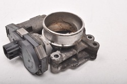 Opel insignia a 2.0 16v turbo 220km дроссельная заслонка фото №1