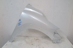 Крило праві перед toyota corolla cross 21- фото №1
