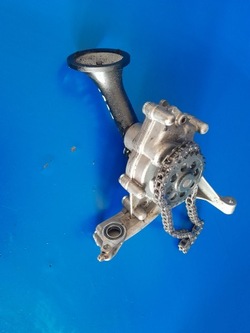 Насос масла 9808231280 peugeot 208 1.2 vti hm01 фото №1