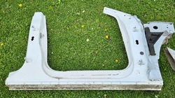 Audi q5 8r0 08-15 порог стойка правая сторона фото №1