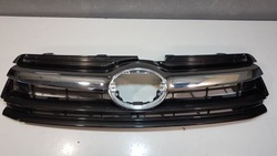 Решётка решётка радиатора toyota highlander 13-16 53111-0e150-b фото №1