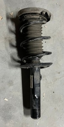 Bmw f40 амортизатор левый перед 2.0 d фото №1