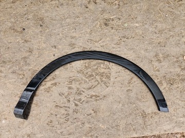 Audi q3 83a планка крыльев левая зад заднее фото №1