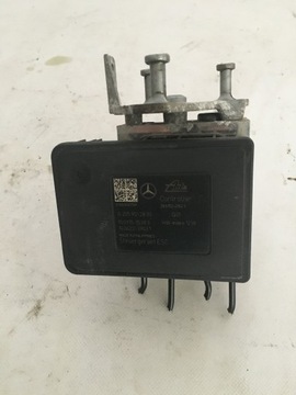Насос abs mercedes c клас w205 a2059012800 фото №1