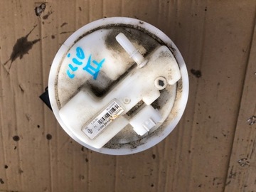 Насос помпа пального корзина поплавок renault clio iii 2005-2008 8200727740 фото №1