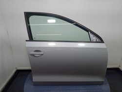 Vw jetta vi 6 5c двері перед праві передні lb9z фото №1