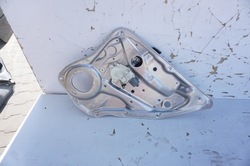 Механізм скла праві зад mercedes c w204 sedan фото №1