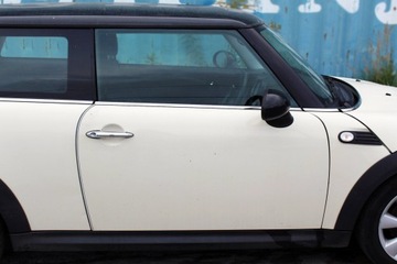 Двері праві mini r55 r56 r57 r58 r59 850 фото №1