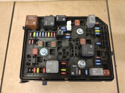 Коробка предохранителей astra v k 1.6 cdti 39119223 фото №1