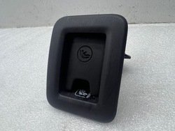 Audi q2 - 2020 защита / заглушка isofix фото №1