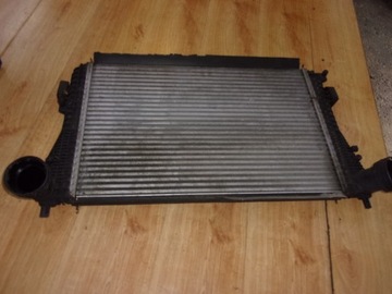 Vw passat b6 радіаторів інтеркулер 2.0 tdi фото №1