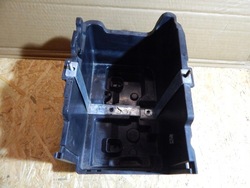 Ford fiesta mk7 корпус акумулятора фото №1