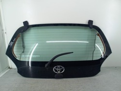 Скло кришки багажника toyota aygo i хетчбек фото №1