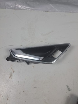 Audi q2 81a ручка внутренняя левый зад 81a837019c фото №1