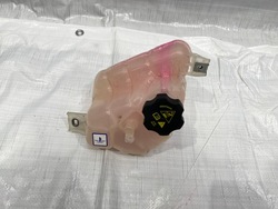 Alfa romeo stelvio qv бачок расширительный фото №1