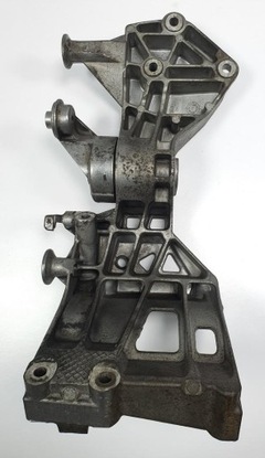 Лапи кронштейн генератора mercedes w169 1.5 a2662000670 фото №1