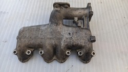 Колектор всмоктуючий vw golf iv 00r 1.9tdi 3d 038129713j фото №1