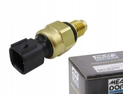 Датчик тиску масла do ford focus ii 2.0 фото №1