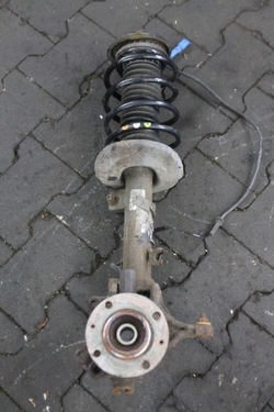 Поворотный кулак амортизатор левый peugeot 208 1.6d 12-15 фото №1